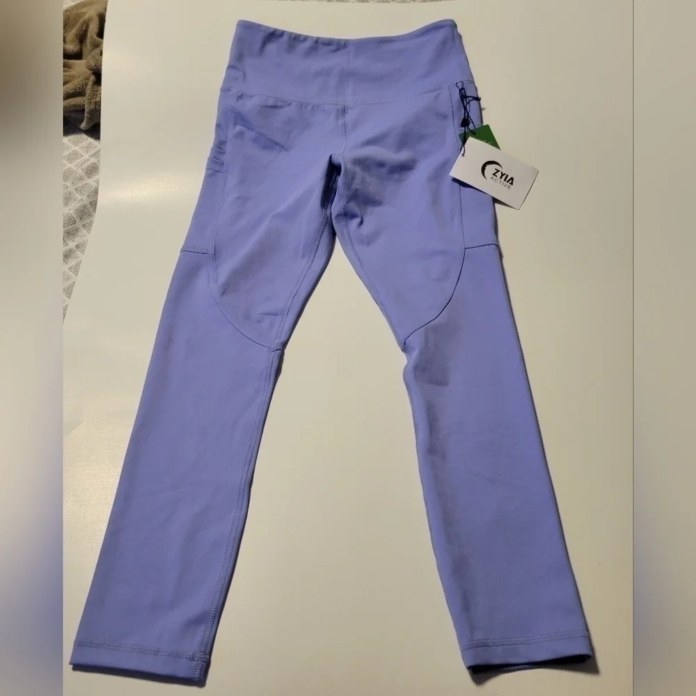 NWT ZYIA Grapemist leggings size 4.